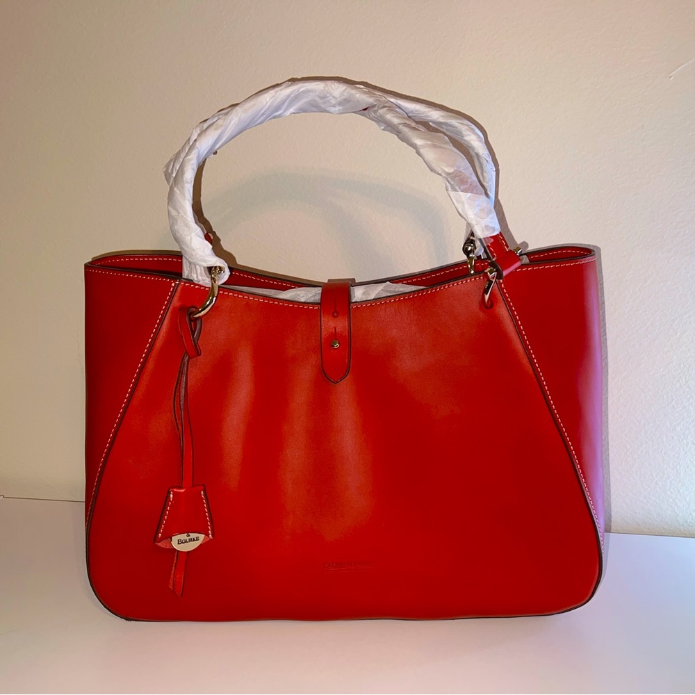 Dooney and Bourke Alto Camilla large